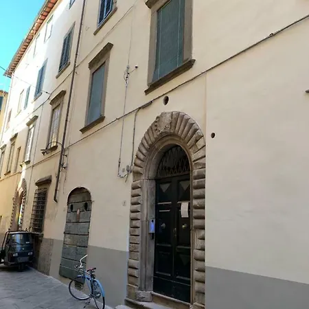 Camera Ilaria